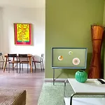 Le Manoir Mermoz : Appartement T2 Tout Equipe